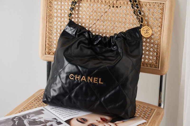 Ch**el hobo 22 bags